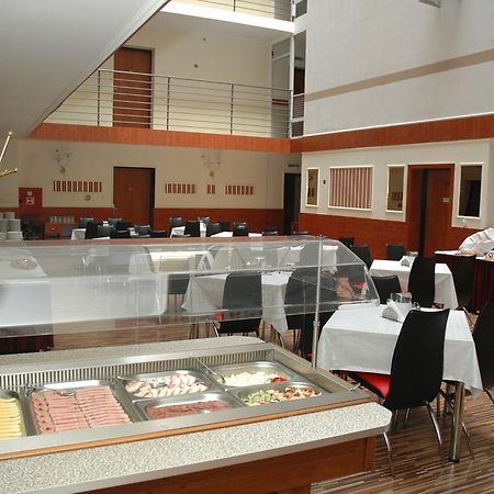 בודפשט Atlantic Hotel מראה חיצוני תמונה