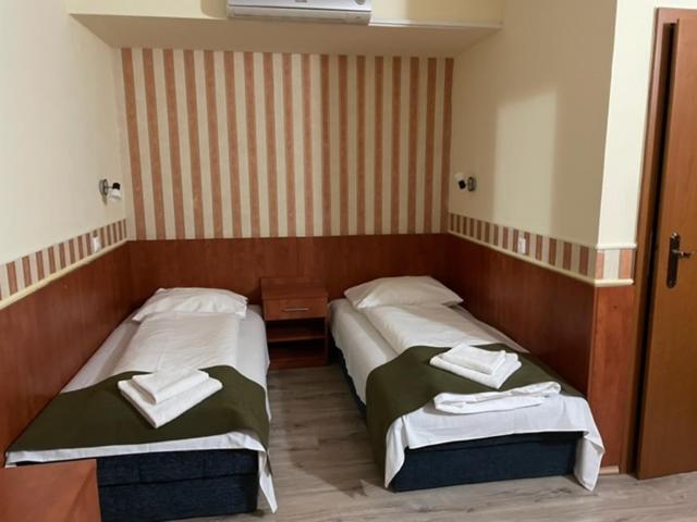 בודפשט Atlantic Hotel מראה חיצוני תמונה