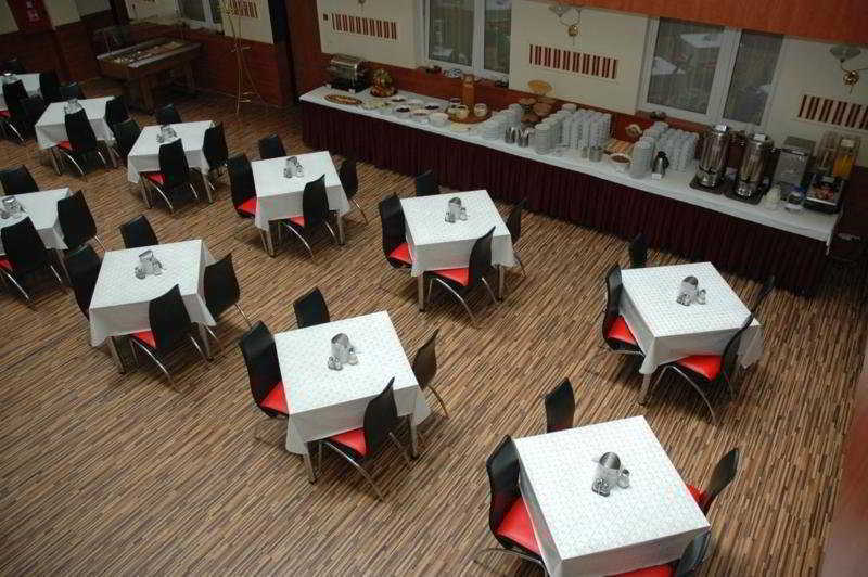 בודפשט Atlantic Hotel מראה חיצוני תמונה