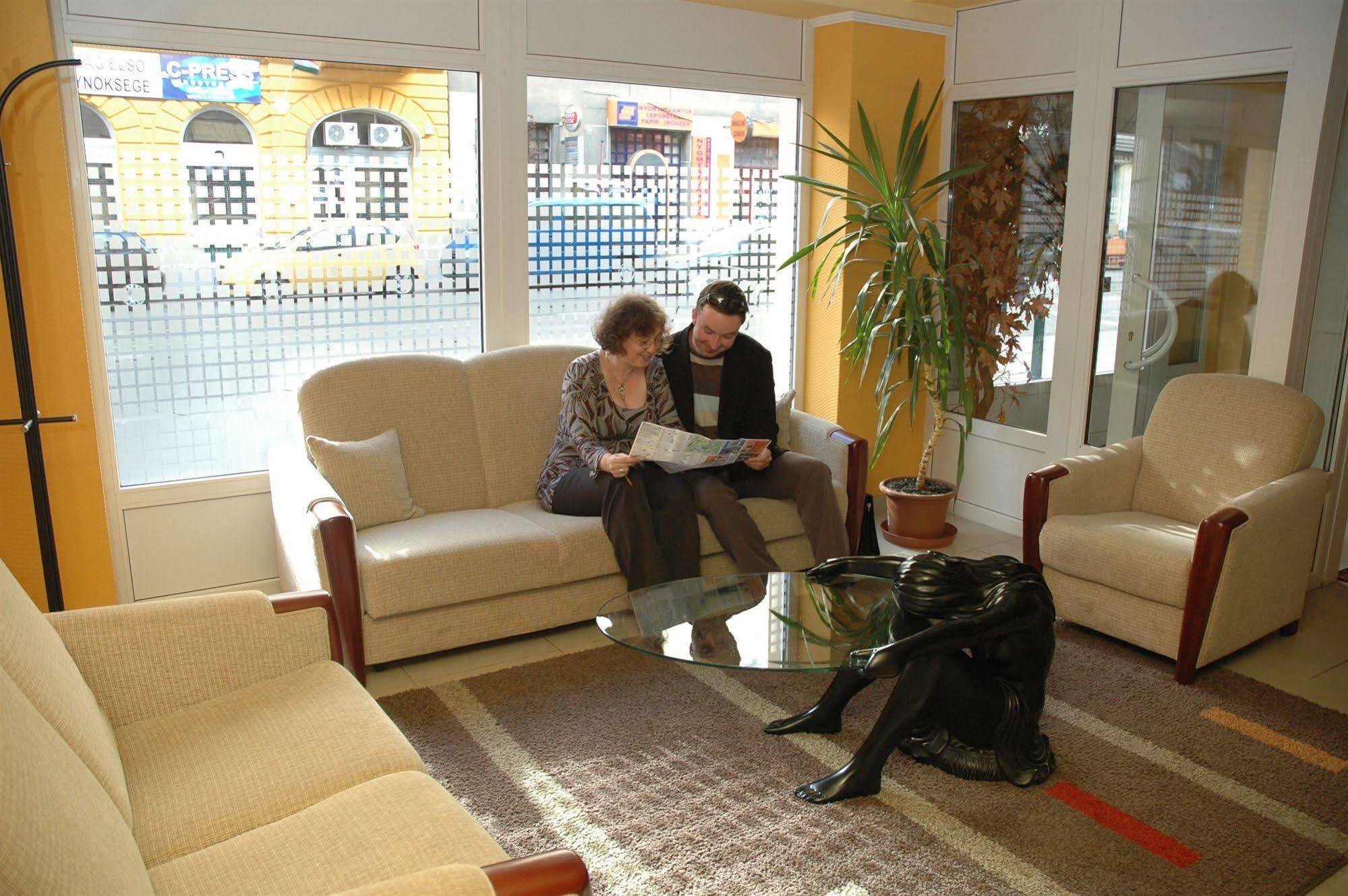 בודפשט Atlantic Hotel מראה חיצוני תמונה