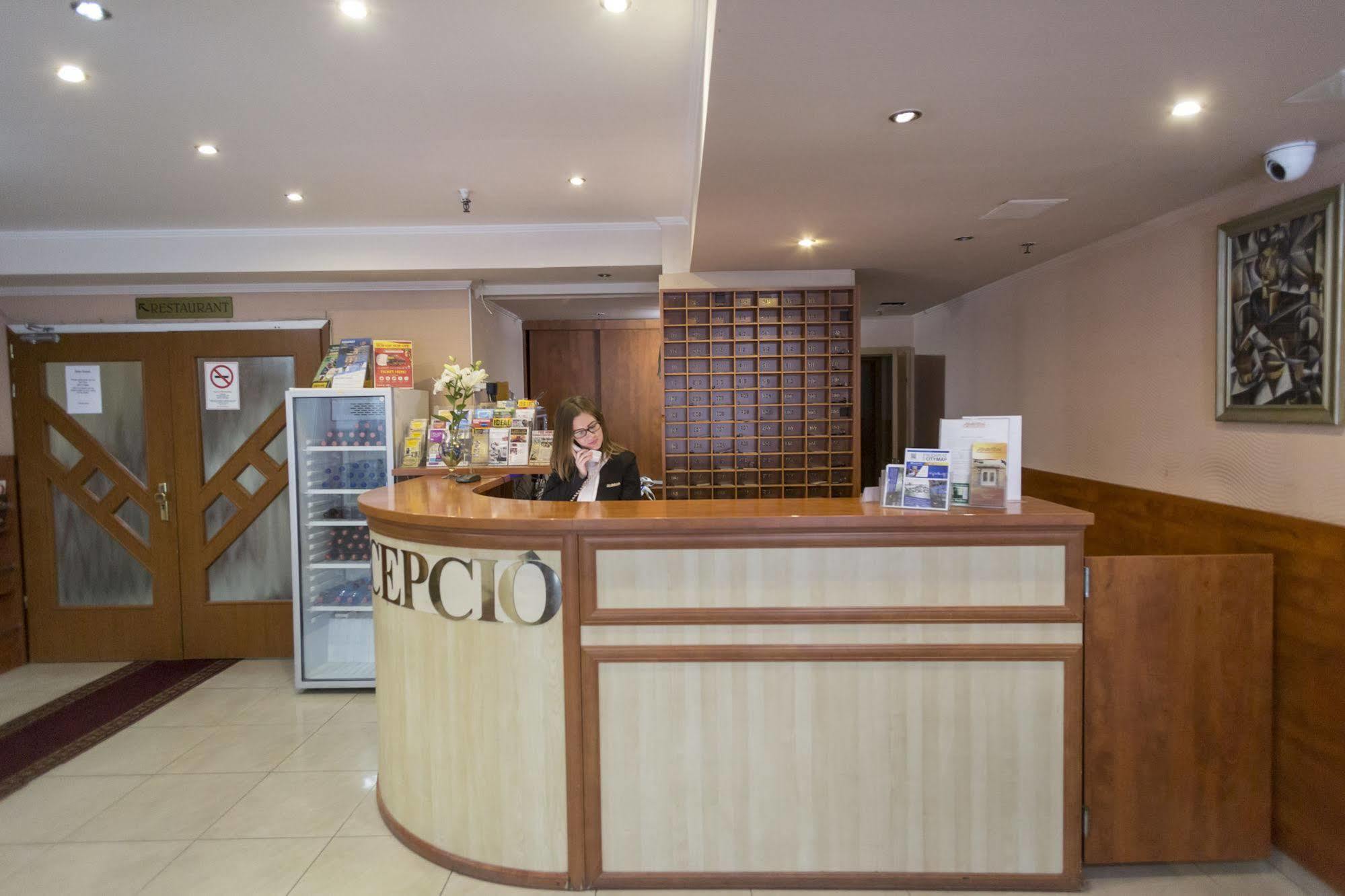 בודפשט Atlantic Hotel מראה חיצוני תמונה