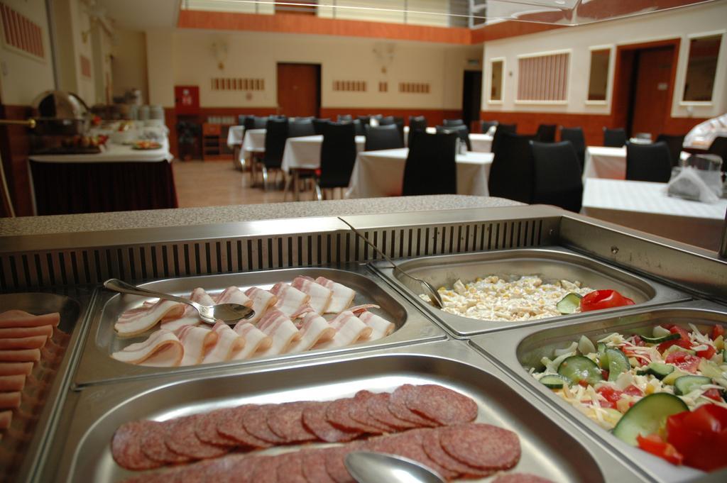 בודפשט Atlantic Hotel מראה חיצוני תמונה